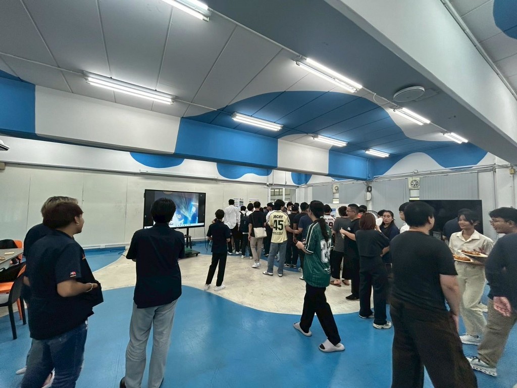 Image Alt