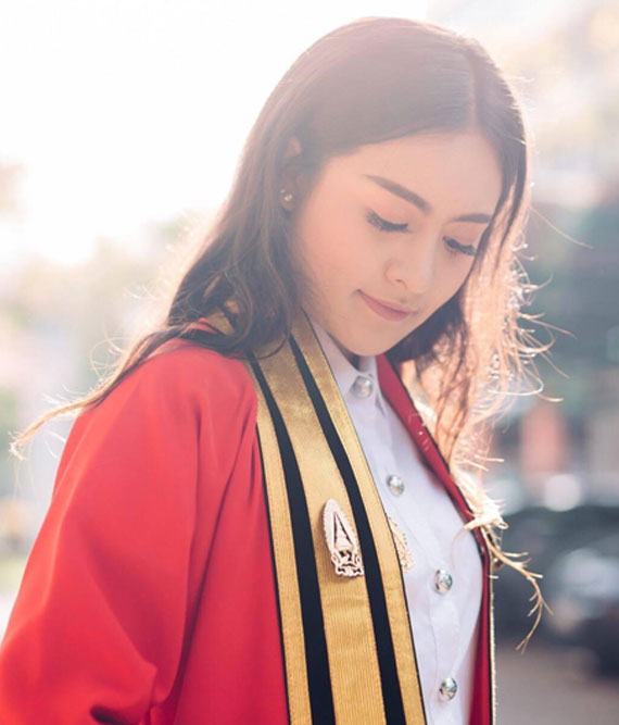 KMUTT academic gown